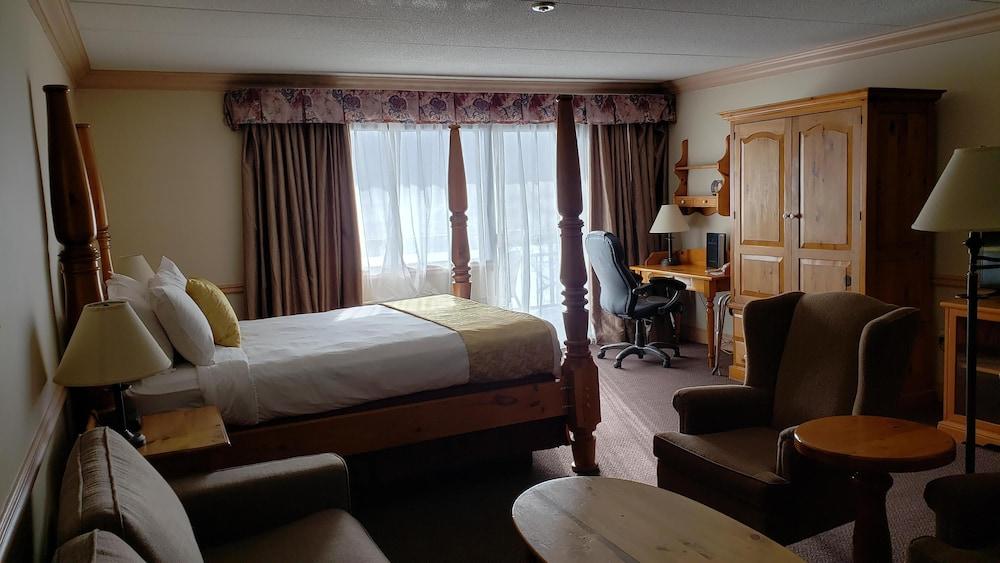 Ramada By Wyndham Pinewood Park Resort North Bay Esterno foto