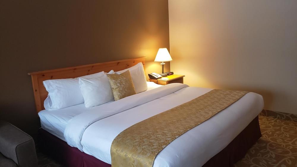 Ramada By Wyndham Pinewood Park Resort North Bay Esterno foto