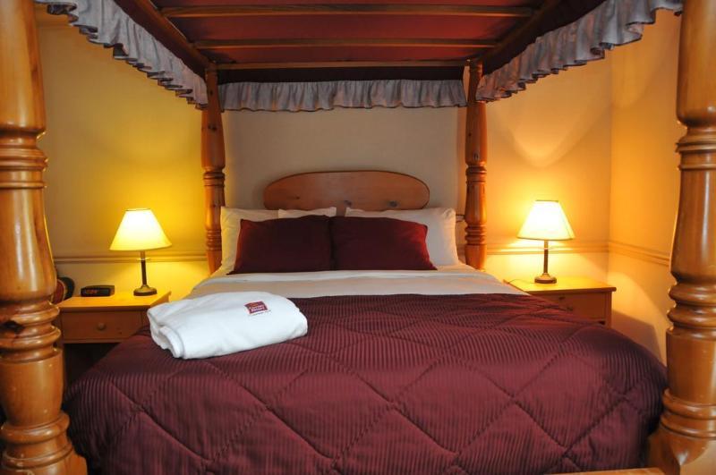 Ramada By Wyndham Pinewood Park Resort North Bay Esterno foto